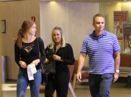 Marina Ruy Barbosa se diverte no shopping com os pais, Gioconda e Paulo. Fotos!