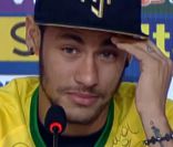Neymar chora ao falar de lesão e perdoa Zúñiga em telefonema: 'Sem rancor'