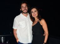 Fátima Bernardes chama atenção por look justo em foto e web elogia: 'Deusa'