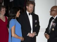 Já se nota a barriga! Meghan Markle destaca gravidez em look ao chegar em Fiji