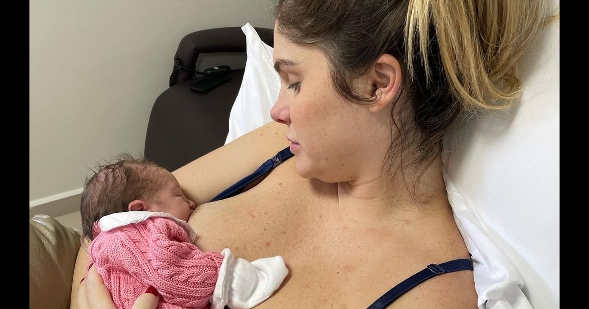 Bárbara Evans deu à luz Ayla em abril de 2022 Purepeople