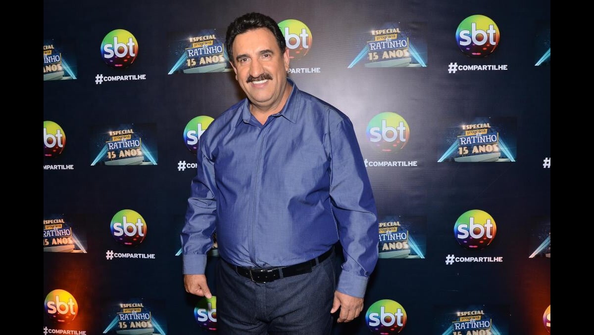 Foto Ratinho fatura R 1 5 milhão por mês no SBT segundo Ricardo