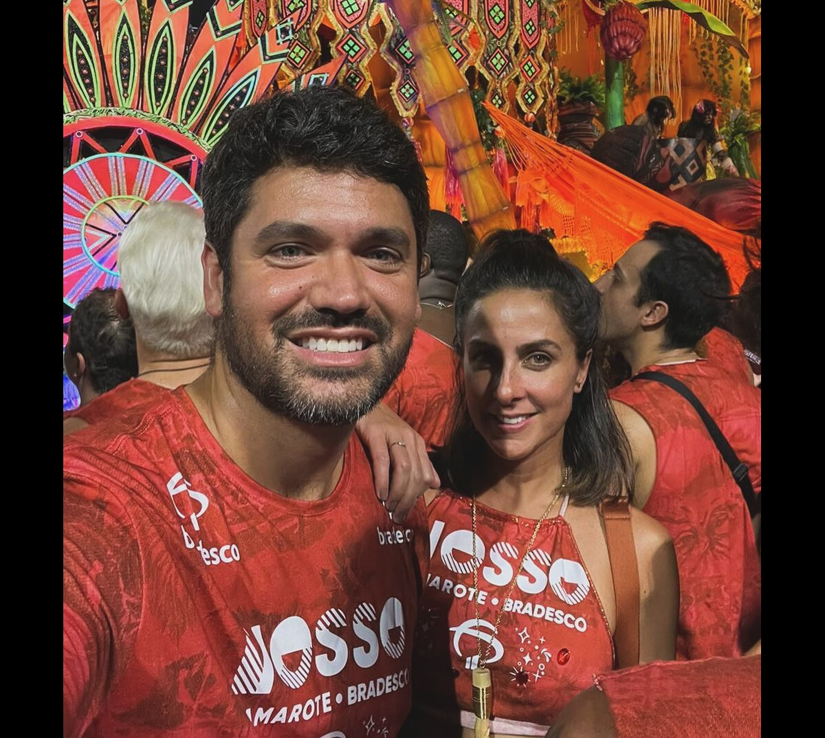 Foto Carol Barcellos E Marcelo Courrege Est O Namorando A Jornalista