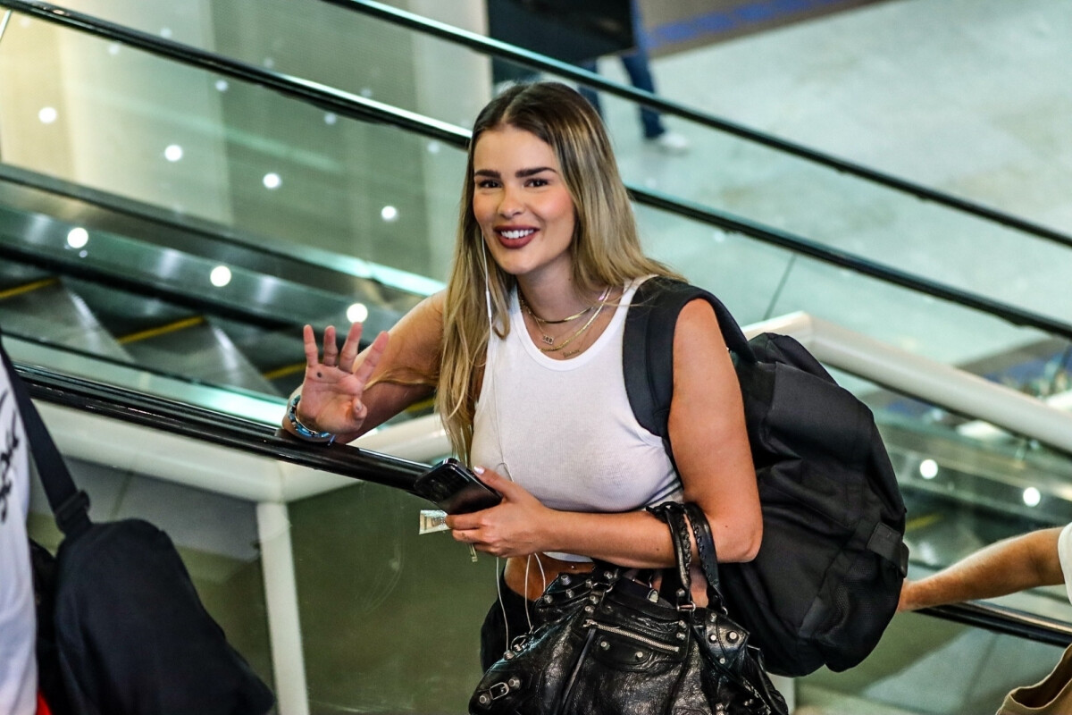 Foto Yasmin Brunet Negou Hoje Estar Em Affair Mia Carvalho Mas