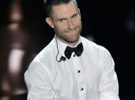 Adam Levine toma banho de açúcar e caso vira piada na internet. Confira o vídeo!