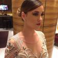 Para completar o look, a atriz usou joias H. Stern avaliadas em R$ 70 mil