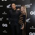 A ex-BBB Aline Gotschalg apostou em um vestdio que valorizou a barriga de grávida  no evento. Ela foi acompanhada do marido, Fernando Medeiros