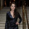 Agatha Moreira mostrou as pernas no vestido trabalhado em paetês no Men of The Year 2015