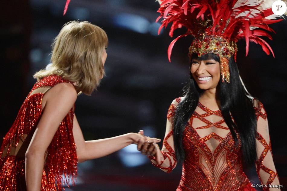 Taylor Swift e Nicki Minaj fizeram as pazes e se apresentaram juntas no VMA 2015