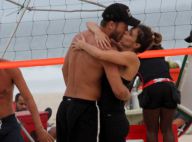 Fernanda Lima e famosos curtem praia no primeiro fim de semana de verão no Rio