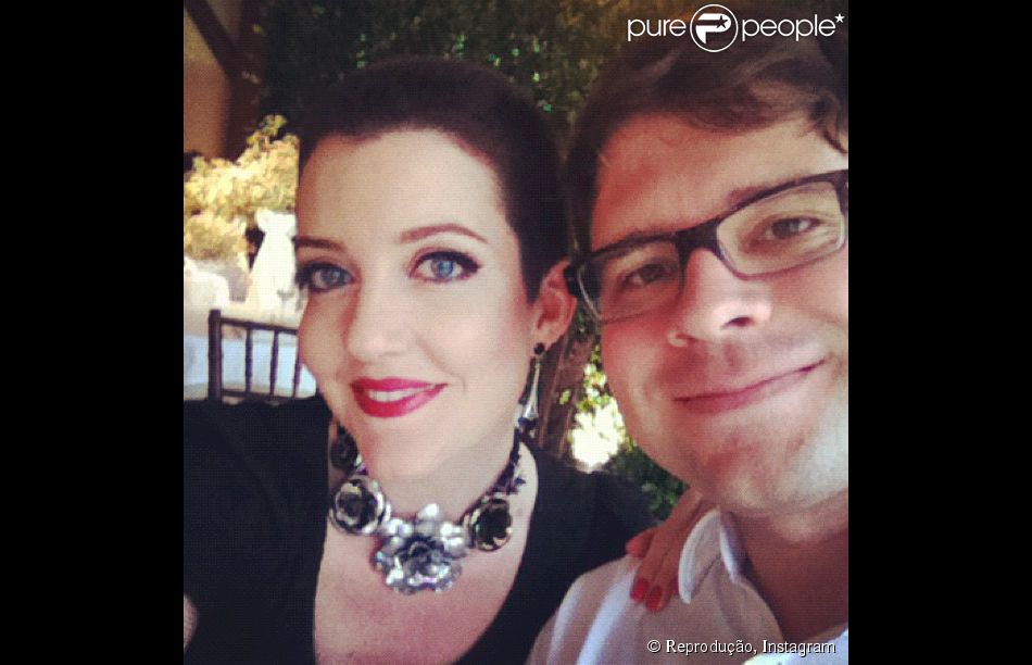 Larissa Maciel e André Surkamp estão juntos há 13 anos e a atriz contou que eles já estavam ansiosos para ter um filho. 'Aproveitamos muito os nove anos em que namoramos e depois os quatro de casamento sem filho. Curtimos nossa casa, um ao outro. E somos caseiros'