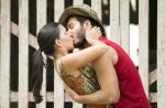 'Além do Horizonte': Matias se declara para Celina (Mariana Rios) e a beija