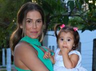 Deborah Secco se derrete no aniversário da filha, Maria Flor: 'Um ano de amor'