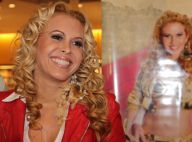 Joelma, da Banda Calypso, autografa novo CD, 'Eternos Namorados', em livraria