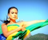 Patrícia Jordane ganha 3 capas internacionais e elogia Neymar: 'Um profissional'