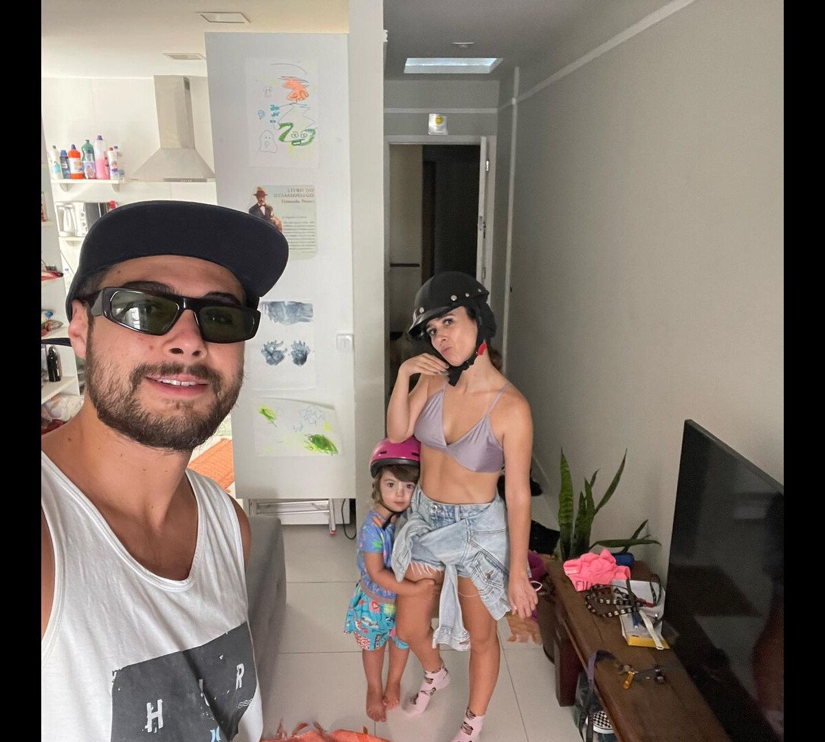 Foto Tat Werneck E Rafael Vitti Juntos A Filha Clara Maria Em