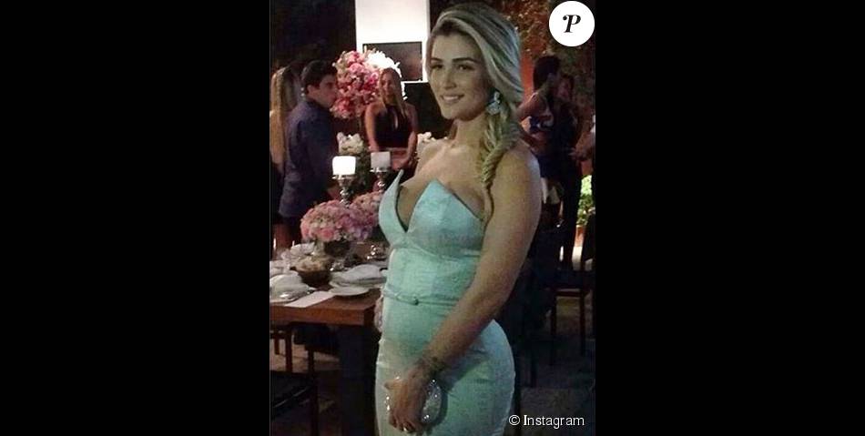 Fernando Medeiros e Aline Gotschalg celebraram o casamento com uma festa para familiares e amigos mais íntimos em um restaurante de Belvedere, em Belo Horizonte