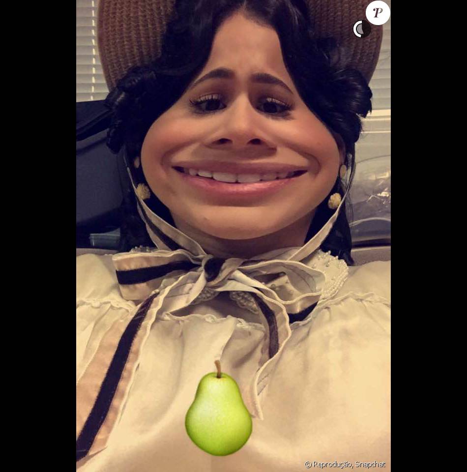 Bruna Marquezine se comparou a uma pera no aplicativo