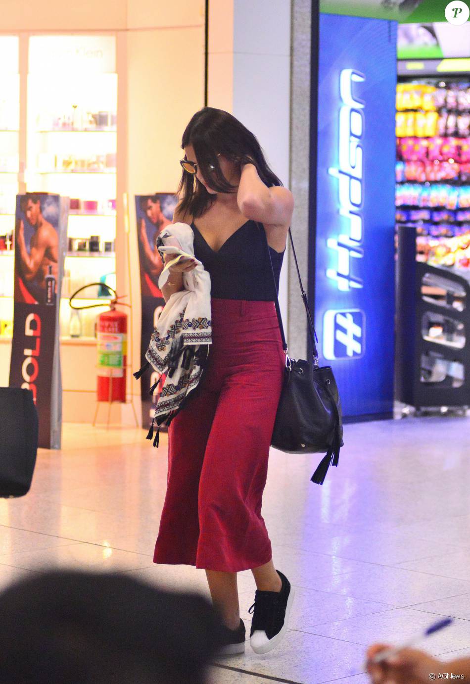 Paparazzi Bruna Marquezine nude (12 photo), Sideboobs Paparazzi Bruna Marquezine nude (18 images), Topless