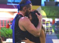 'BBB17': Marcos troca carinhos e beija pé de Emilly em festa pós-paredão.'Linda'