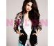 Selena Gomez comentou sobre o término de seu relacionamento e sobre sua amizade com Taylor Swift a um site americano