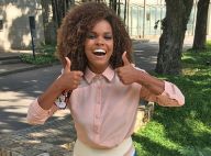 Jeniffer Nascimento ensina truque para ter cacho perfeito: 'Secador com peneira'