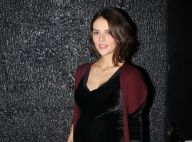 Monica Benini, mulher de Junior Lima, posa com mão na barriga de grávida. Fotos!