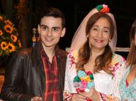 Dudu Camargo vai à festa de aniversário de Sônia Abrão: 'Não poderia faltar'