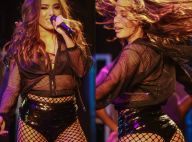 Anitta exibe curvas com look transparente e meia arrastão durante show em SP