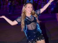 Larissa Manoela aposta em look transparente na Disney e divide opiniões na web