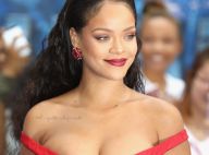 Ousada! Rihanna rouba a cena em première de filme com look decotado. Fotos!