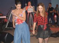 Ex-BBB Vivian Amorim dança com Solange Almeida em arraial no Ceará. Fotos!