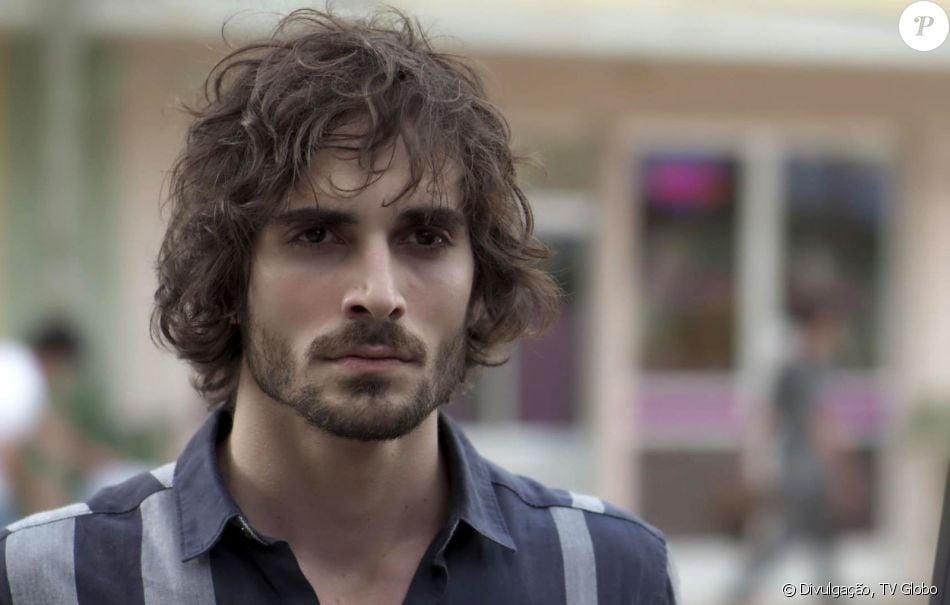 Ruy vai defender Ivana de um ataque homofóbico nos próximos capítulos da novela 'A Força do Querer'