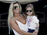 Valentina vai ao circo com Mirella Santos e rouba a cena de óculos escuros