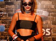Bruna Marquezine volta ao Rock in Rio de top, luvas e óculos: 'Jovens bruxas'