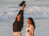 Gisele Bündchen faz meditação e pratica caminhada em praia do Rio. Fotos!