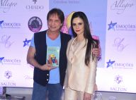 Atriz de 'A Força do Querer' recebe Roberto Carlos ao lançar livro: 'Fã dele'