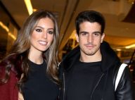 Enzo Celulari leva namorada, Victoria Grendene, em homenagem a mãe, Claudia Raia