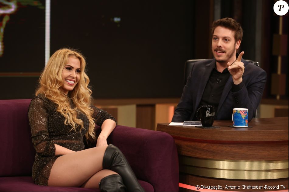 Joelma contou detalhes sobre o namoro com o empresário Alessandro Cavalcante no 'Programa do Porchat' que vai ao ar nesta quinta-feira, 7 de dezembro de 2017