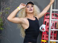 Silvero Pereira surge de drag queen em show de Pabllo Vittar, em São Paulo