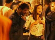 Maurício Destri curte noite com a atriz Vitória Strada em bar no Rio. Veja fotos