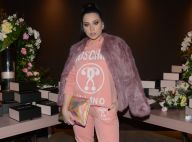 Flavia Pavanelli usa conjunto de moletom Moschino em festa de youtuber. Ao look!