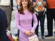 Kate Middleton repete look lilás grifado em evento com príncipe William