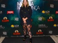 Look rocker e sexy: Marília Mendonça usa short curto com meia de renda em show