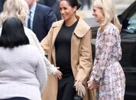 Transparência e animal print! Scarpin de Meghan Markle rouba cena em look. Fotos