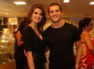 Look all black de Camila Queiroz é destaque em estreia de peça 'Susto'. Fotos!