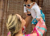 Thyane Dantas mostra o filho, Dom, com look tropical e óculos de sol: 'Amor'