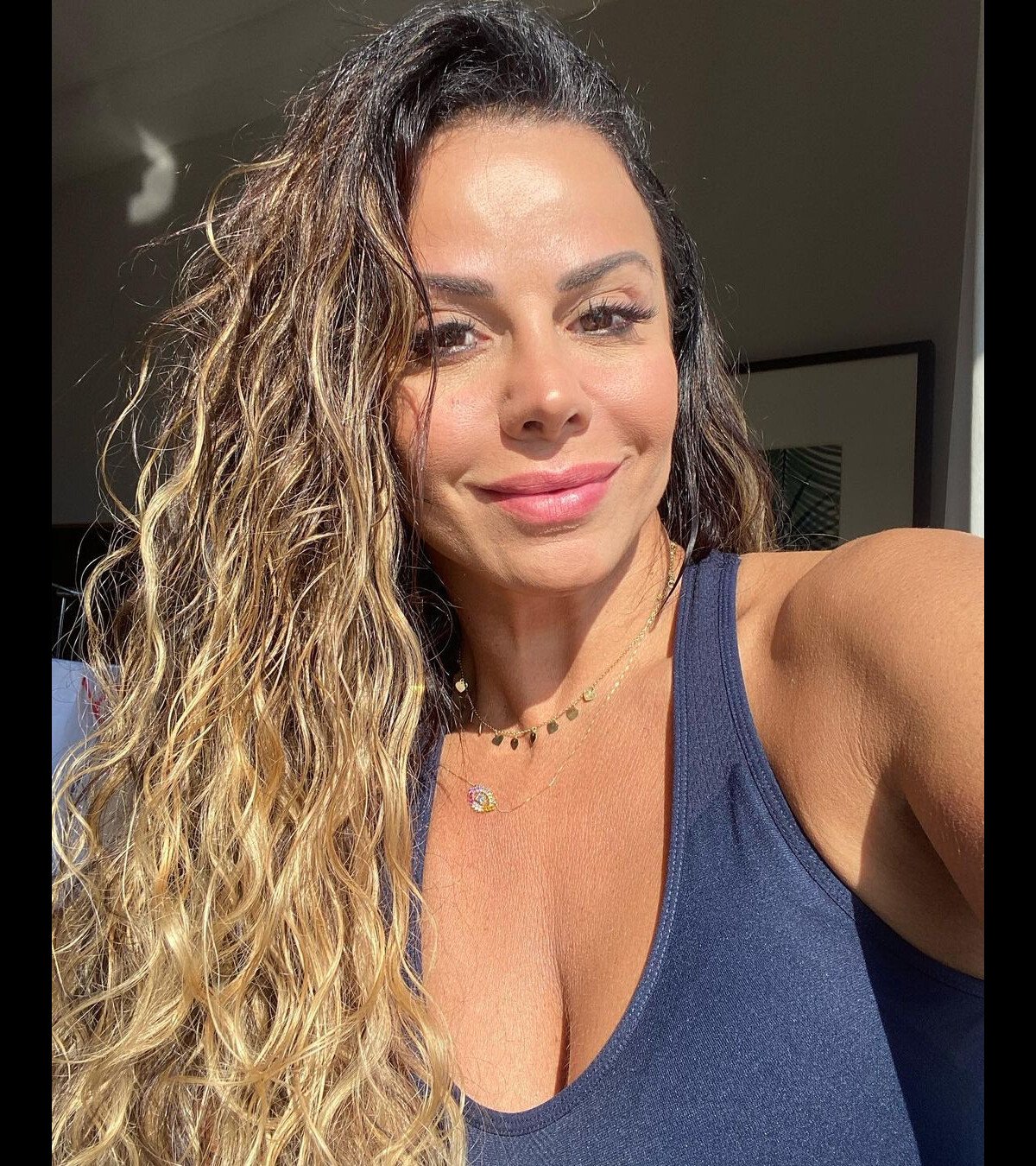 Foto Viviane Araujo Vai Promover Ch Revela O Para Descobrir Sexo Do