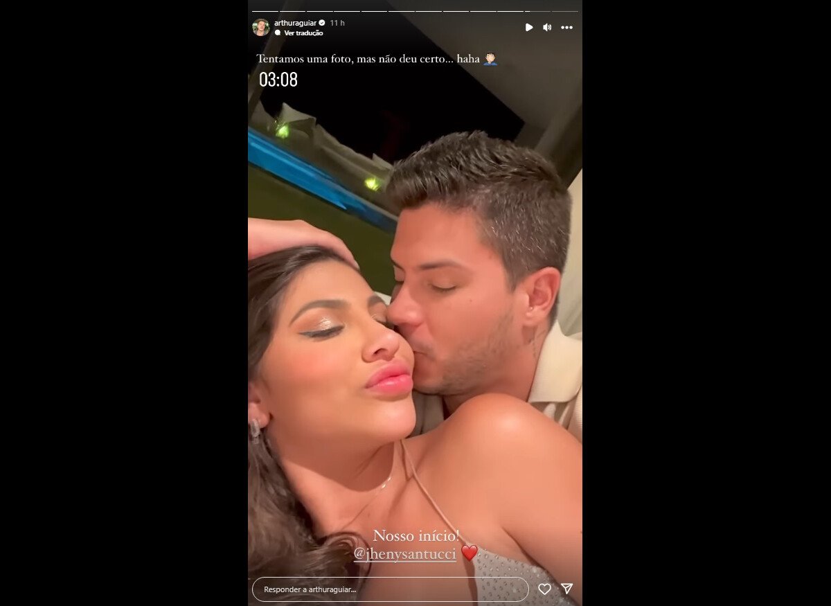 Foto Arthur Aguiar E Jheny Santucci Revelaram A Gravidez Da Influencer