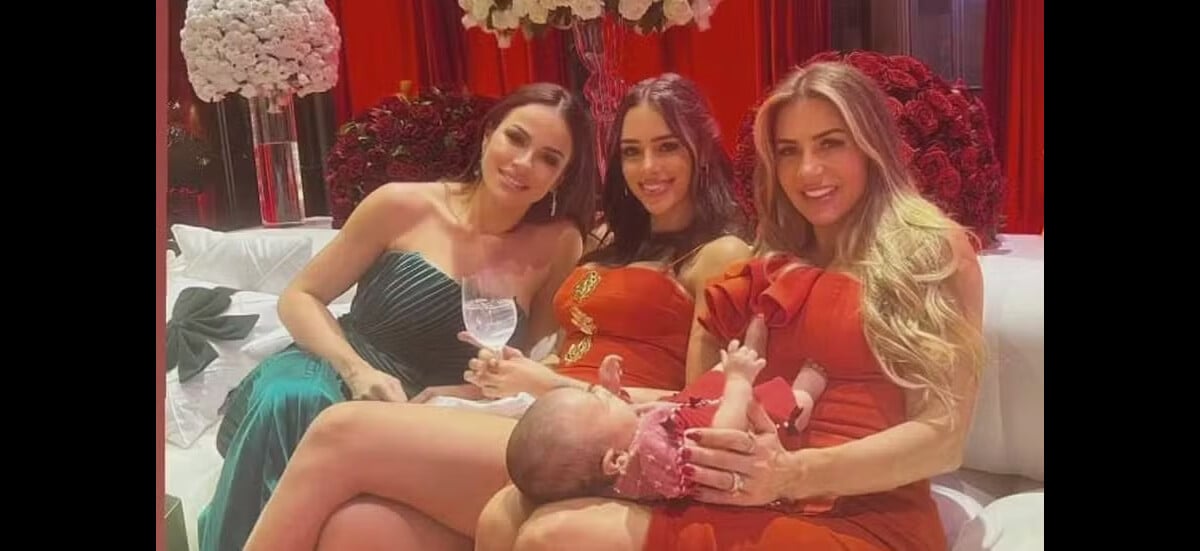 Foto Namorada de Neymar Pai foi vista pela última vez a família ao